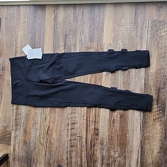 Athleta Pants - NWT Athleta High Rise Leggings Sz XS
